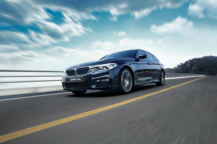  BMW 530Li xDrive M Sport (G38) 2017 года  (CN) (фото 10 из 17)